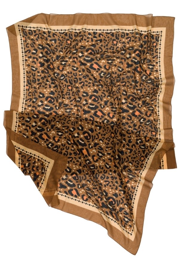 Leo Camel Sarong