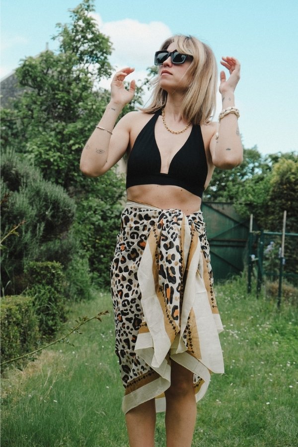 Large Leo Camel Sarong