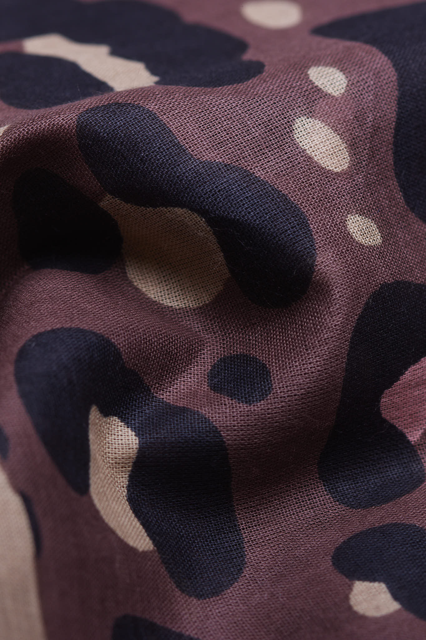 Leo Chocolate Rosy cotton