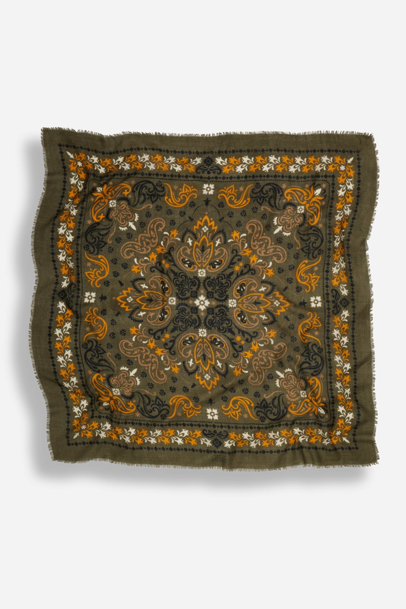 Bandana Great Falls WC