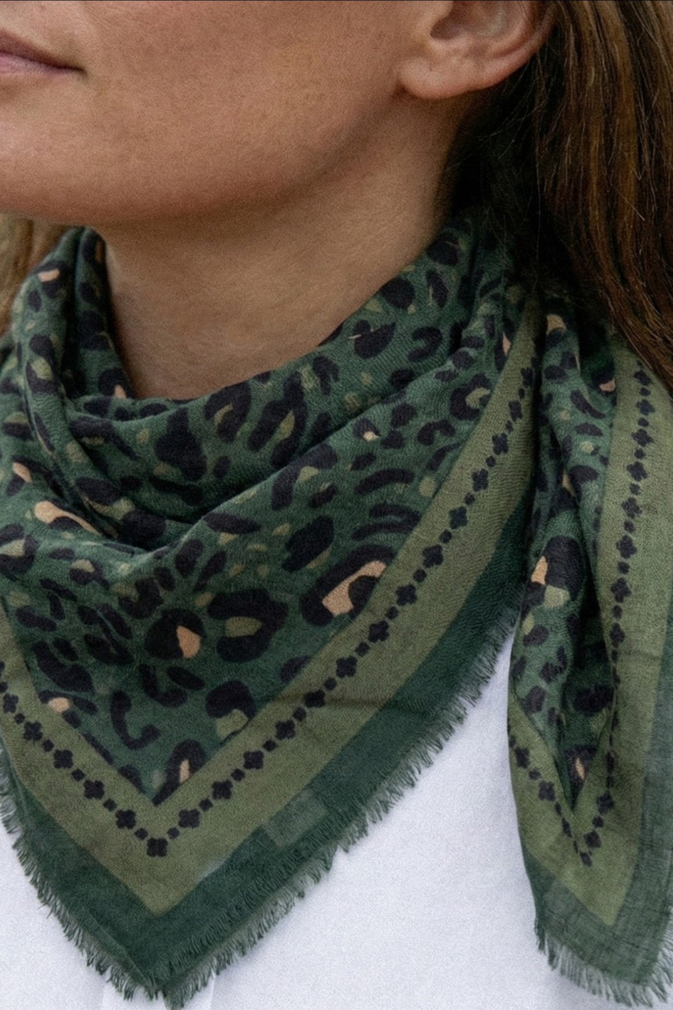 Leo Beige Green WS