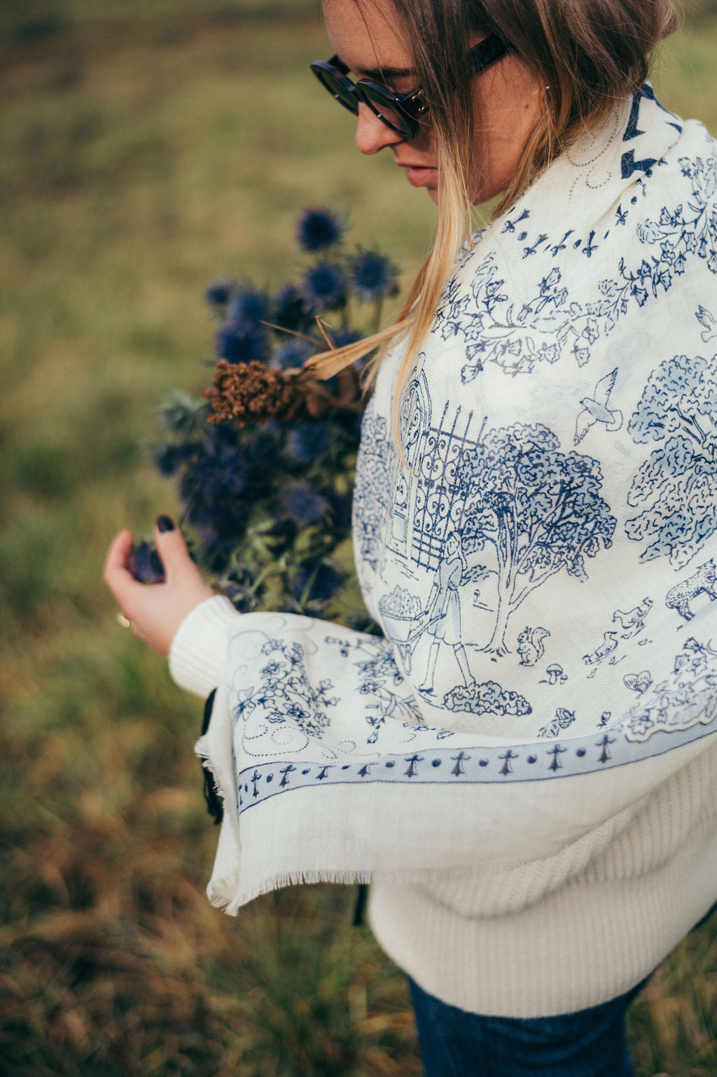 Toile de Jouy Navy WS