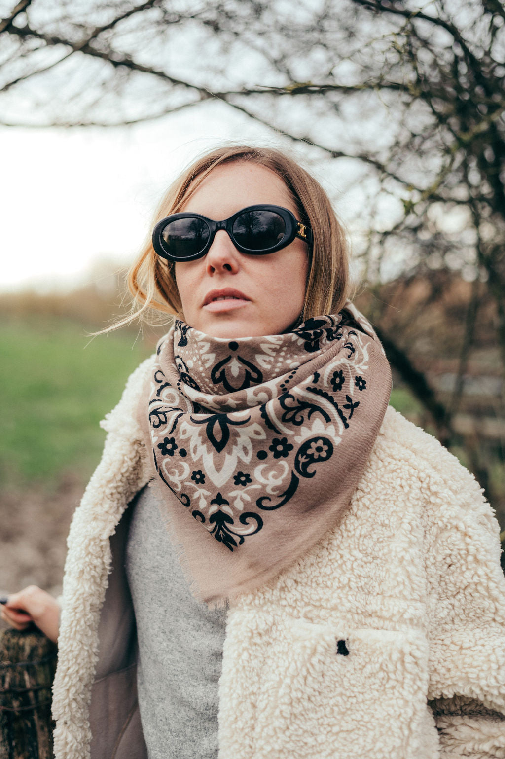 Bandana Taupe WC